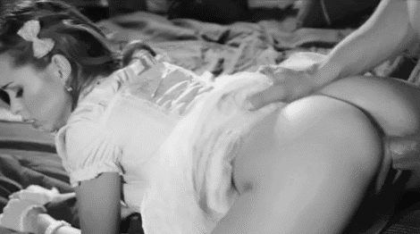 pornGIF.de - von hinten